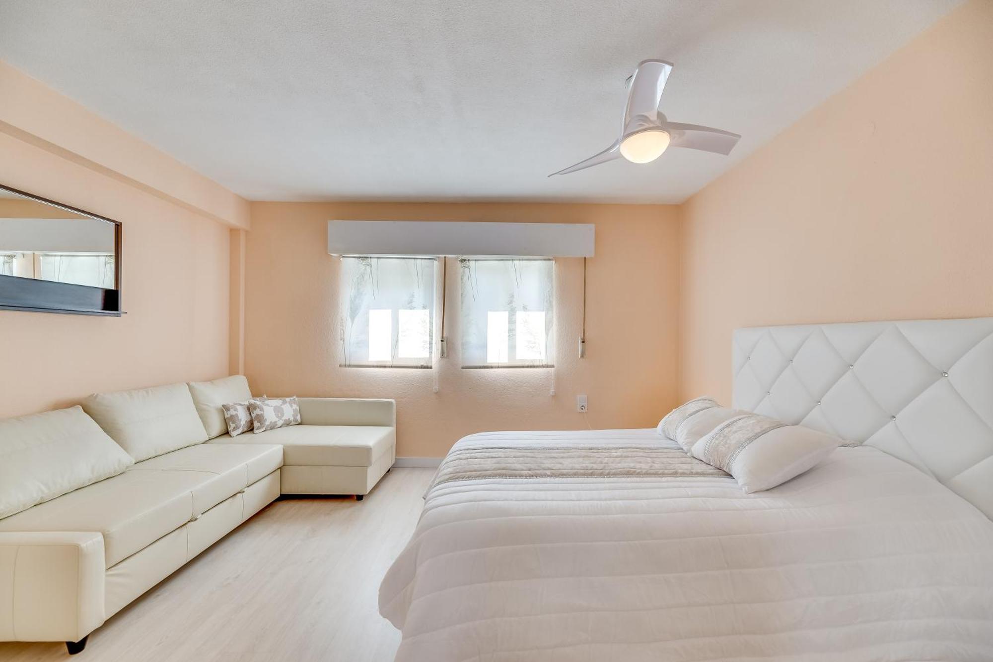 Flamingo 1 Bdr Beach 200 Meters Always Happy Benalmadena Apartment Екстериор снимка